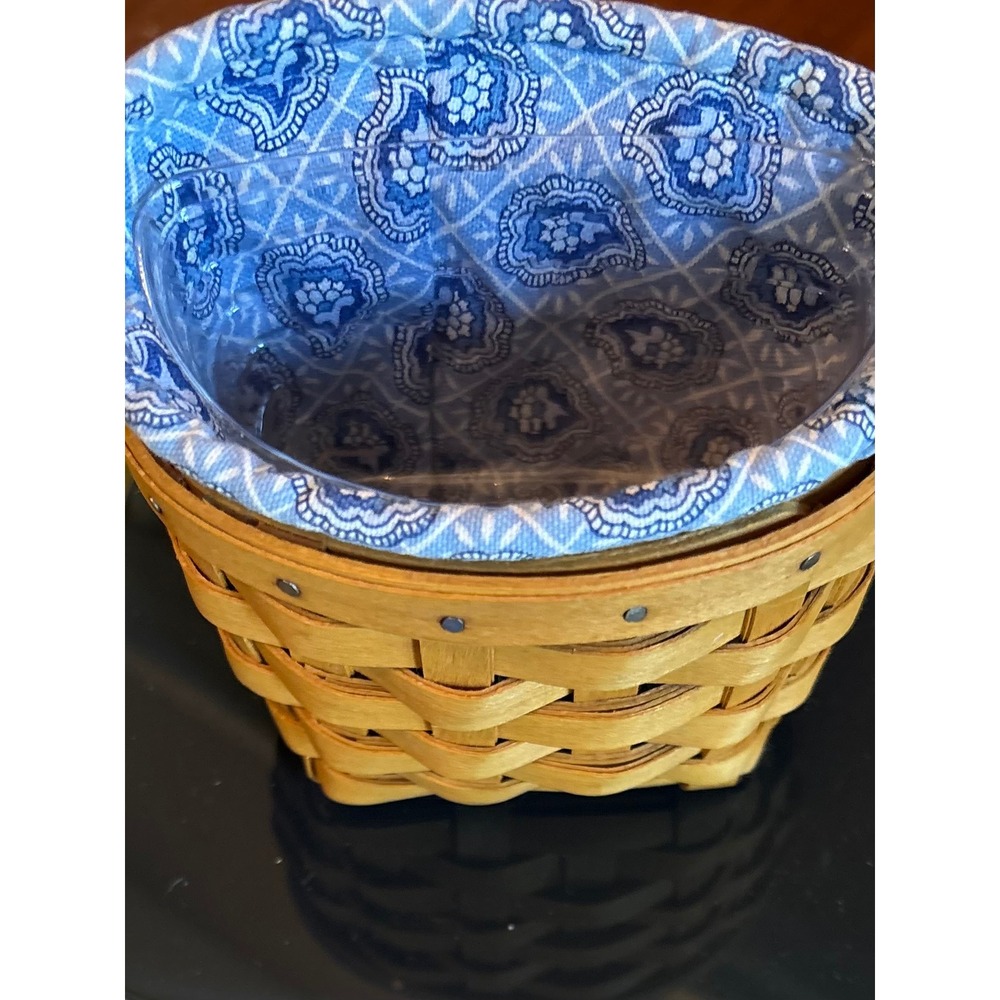 Longaberger 1998 Small Wall Hanging Basket Blue Paisley Liner & Protector